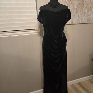Off-Shoulder Dark Green Velvet Evening Gown